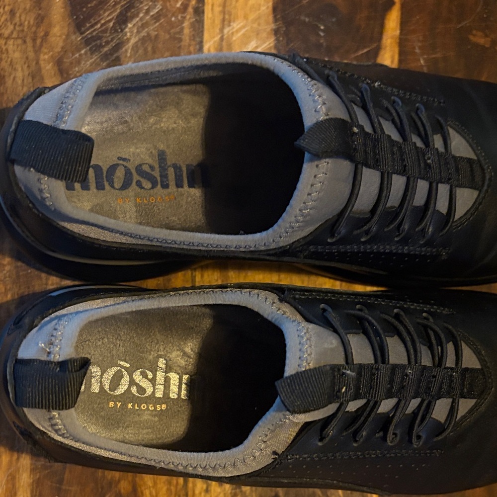 Klogs Black Athletic Shoes - Picture 6 of 7
